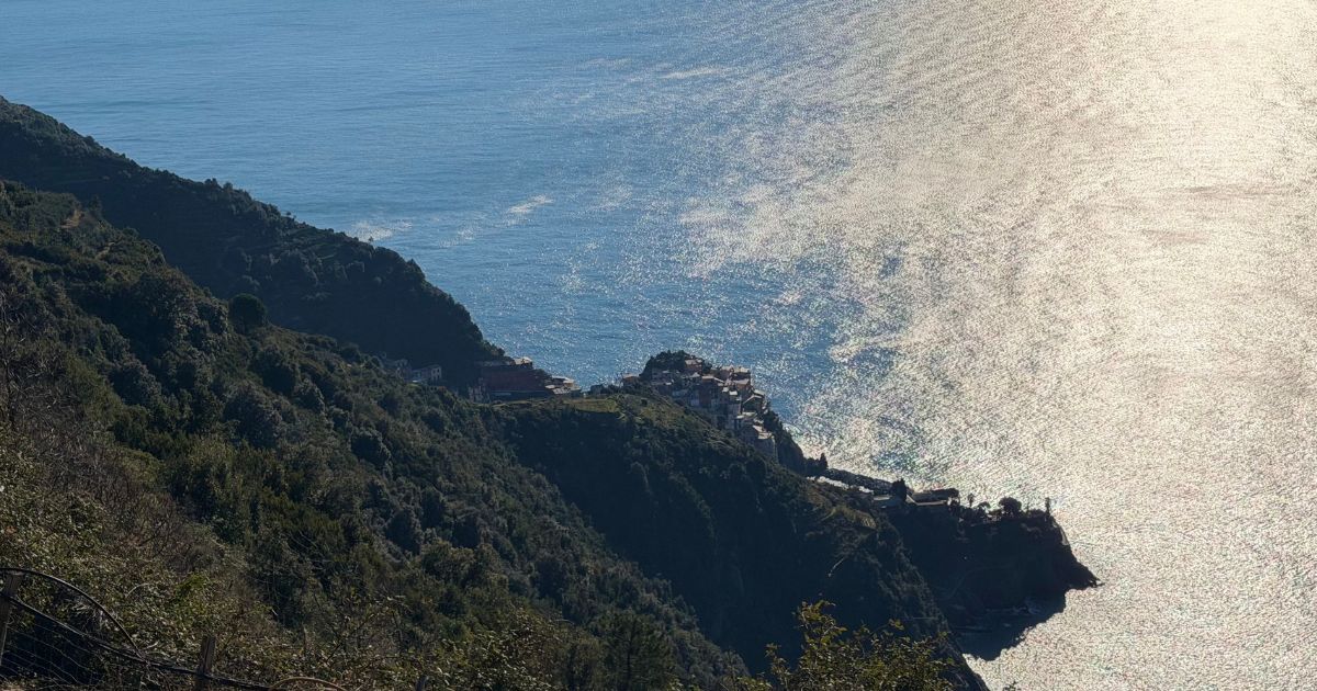 Domenica 8 novembre: LA SPEZIA: TREKKING + TRENO nelle meravigliose 5 TERRE. - immagine 4