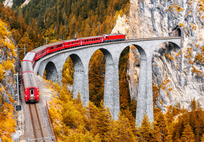 VENERDì 11 E SABATO 12 DICEMBRE - TRENINO ROSSO DEL BERNINA E MERCATINI DI NATALE - immagine 5